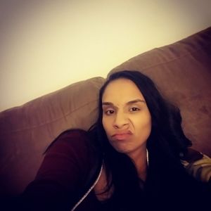 Meet your Posher, Dee